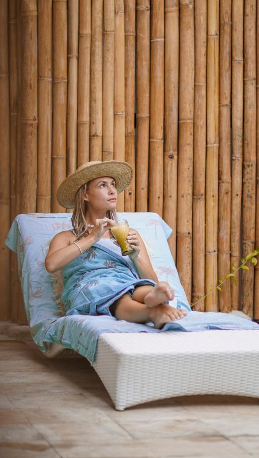 Villa Menorca Gili Trawangan Extérieur photo